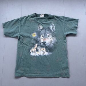 Green Wolf Graphic T-Shirt